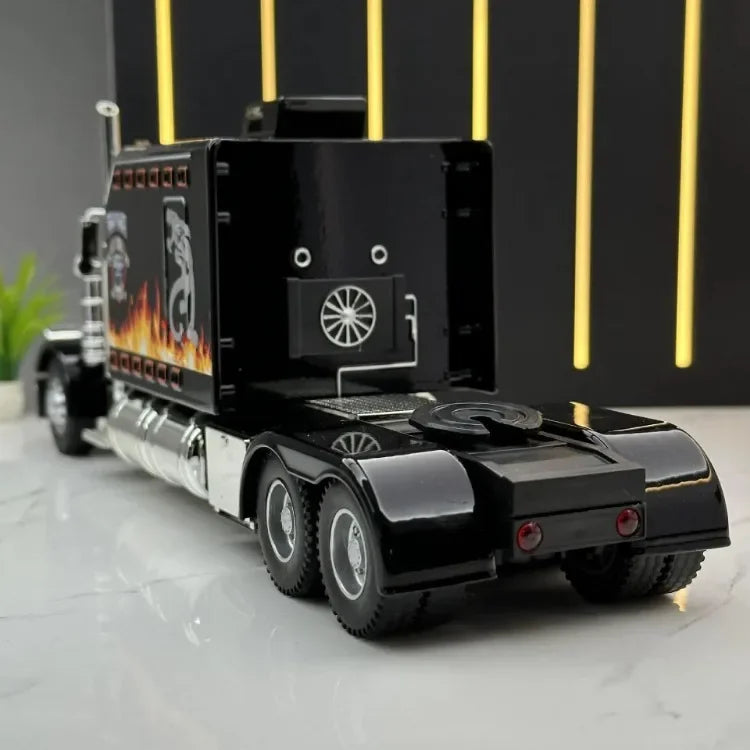 Peterbilt Heavy Truck 389 Model Truck 1:24 Scale Diecast