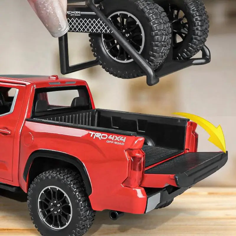 Toyota Tundra TRD Off-Road 4×4 1:24 Scale Diecast Black