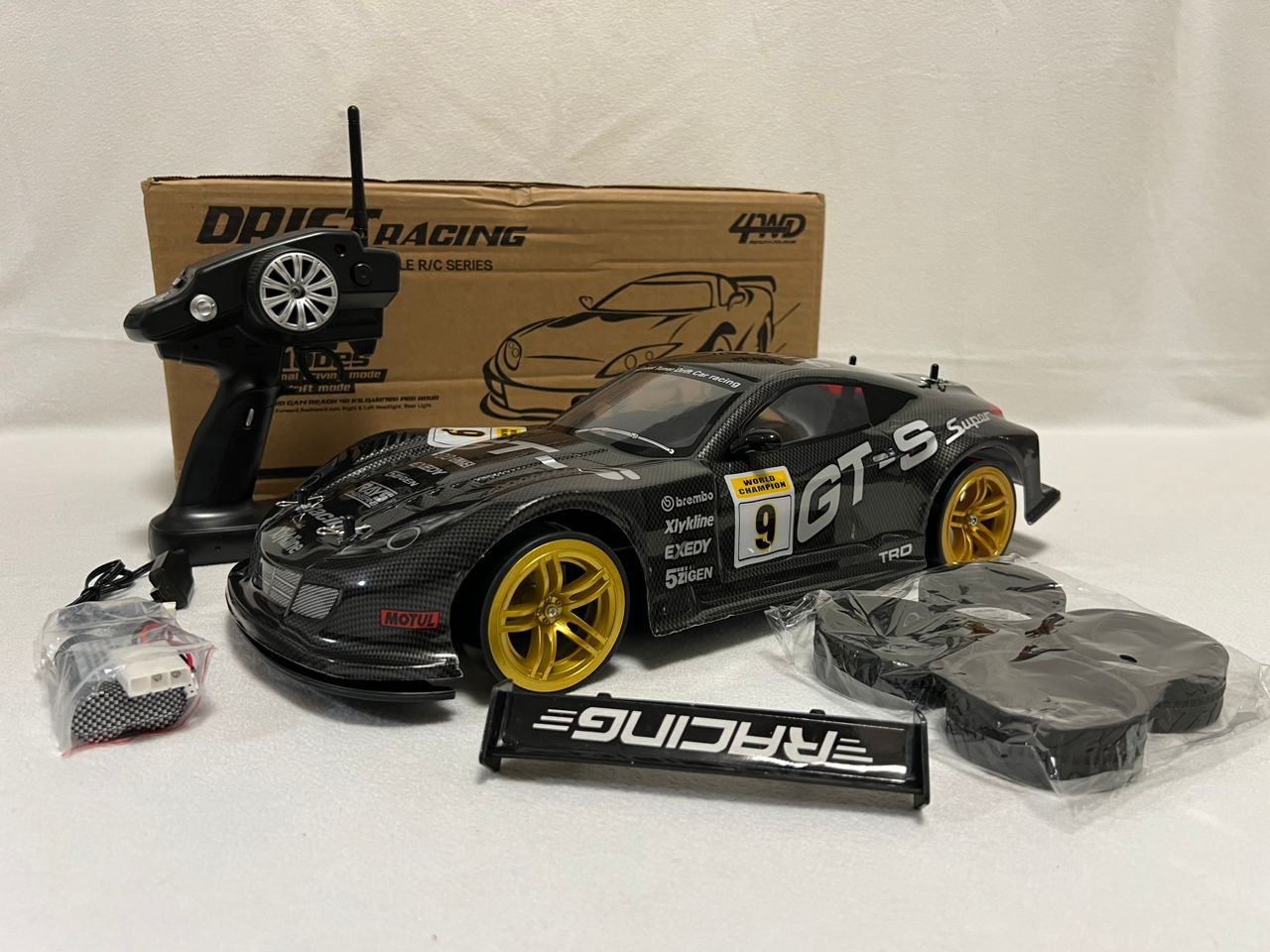 1:10 Scale Brushed RC Drift Car – High-Speed 70km/h Remote Control Racing Car
