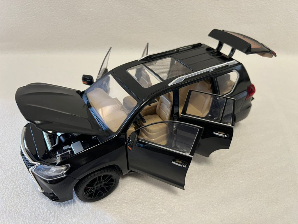 1:18 Lexus LX570 Diecast SUV Model Car – Large Alloy Off-Road Vehicle with Sound & Light