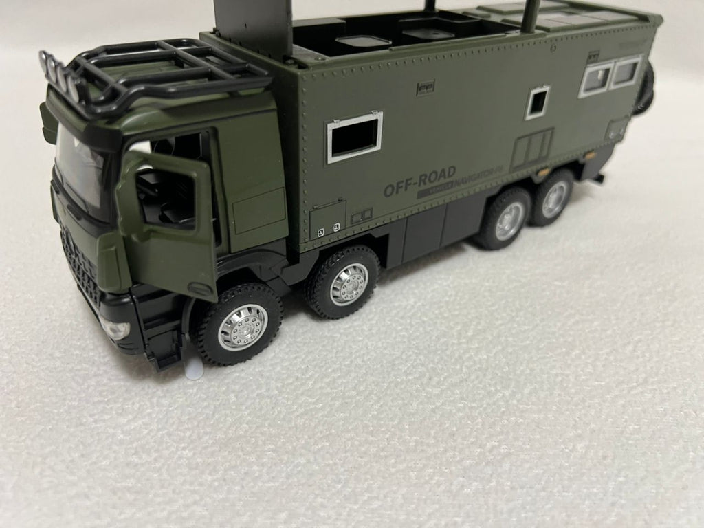 NOMADISMs Arocs Unimog Alloy Motorhome Diecast Model