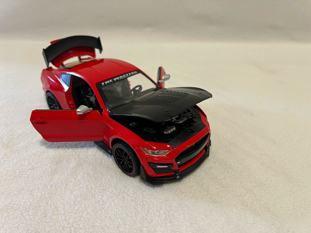 Ford Mustang Shelby GT500 Alloy Sports Car 1:24 Scale Diecast