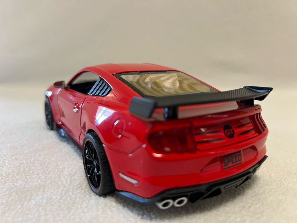 Ford Mustang Shelby GT500 Alloy Sports Car 1:24 Scale Diecast