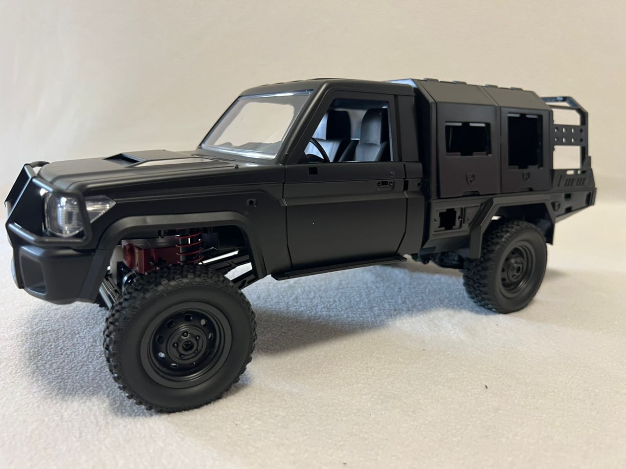 Toyota Land Cruiser MN82S RC Car Crawler – 1:12 Scale 2.4G 4WD Off-Road Truck