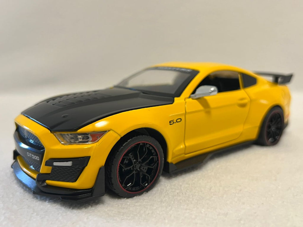 Ford Mustang Shelby GT500 Alloy Sports Car 1:24 Scale Diecast