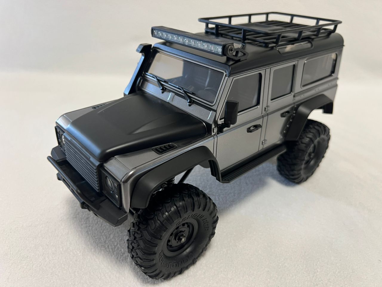 HB-R1609 1:16 Land Rover Defender RC Crawler 4WD – 2.4GHz, 30 min Run Time, LED