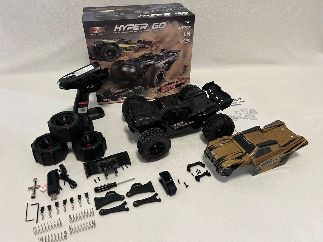 Share MJX HBX Hyper Go 14210 4WD 1/14 Brushless Remote Control RC Off-Road Racing High
