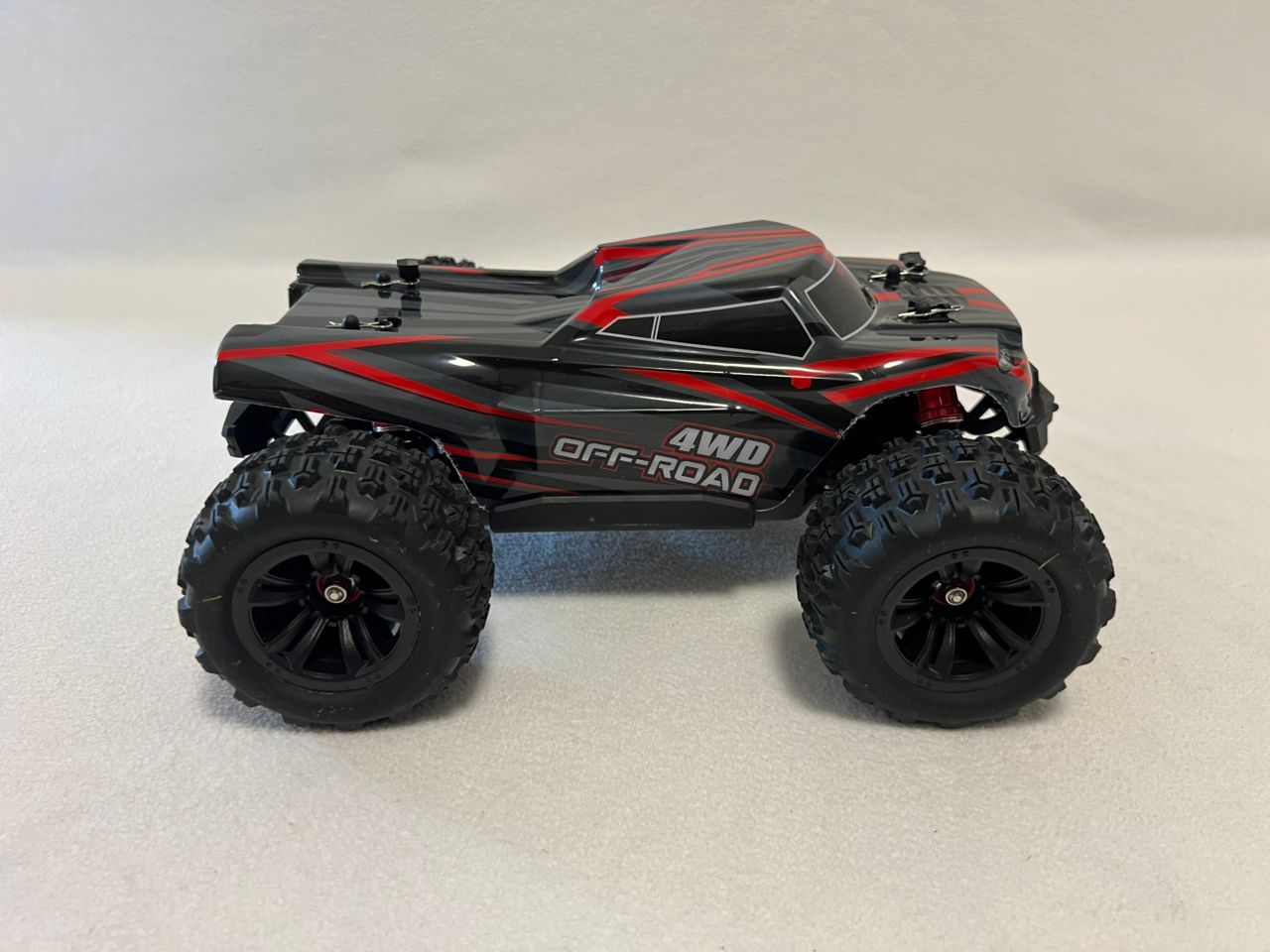MJX HYPER GO 16210 BRUSHLESS RC CAR 68KM/H HIGH SPEED OFFROAD TRUCK RTR