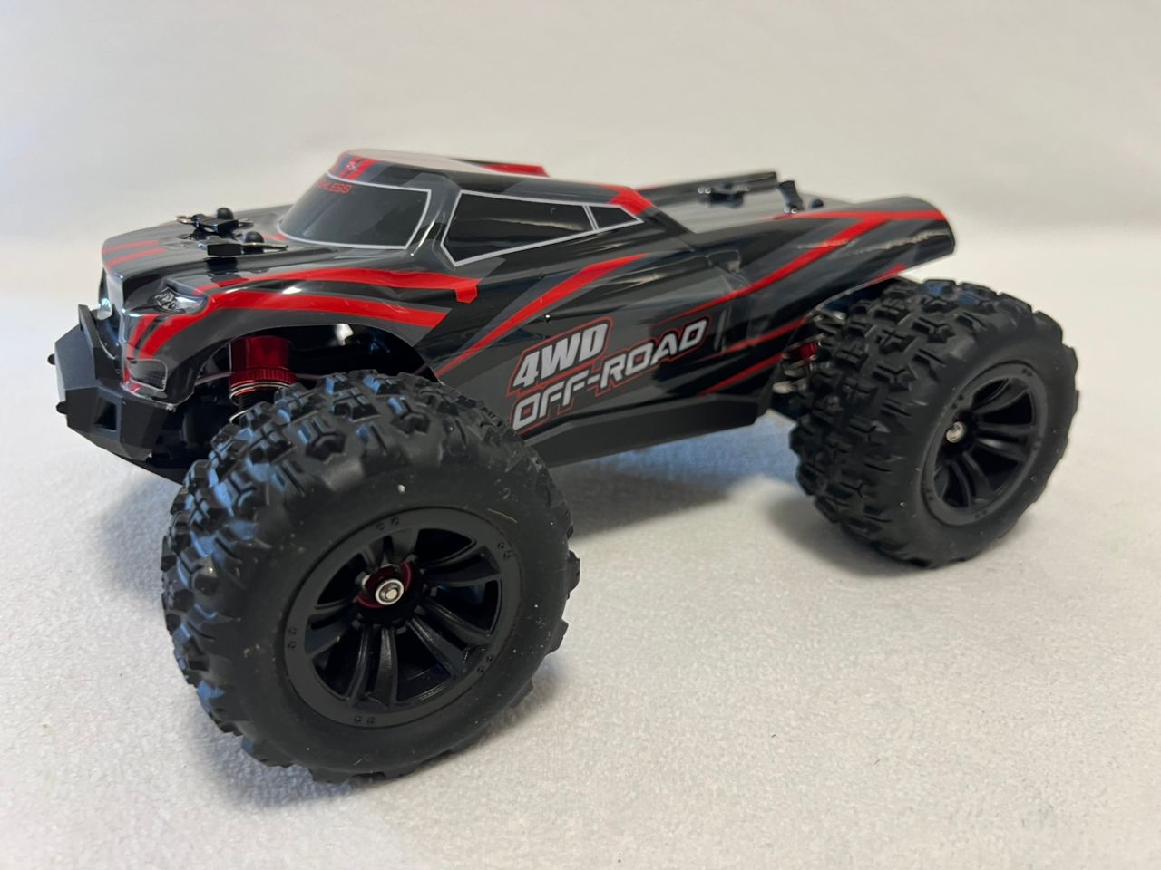 MJX HYPER GO 16210 BRUSHLESS RC CAR 68KM/H HIGH SPEED OFFROAD TRUCK RTR