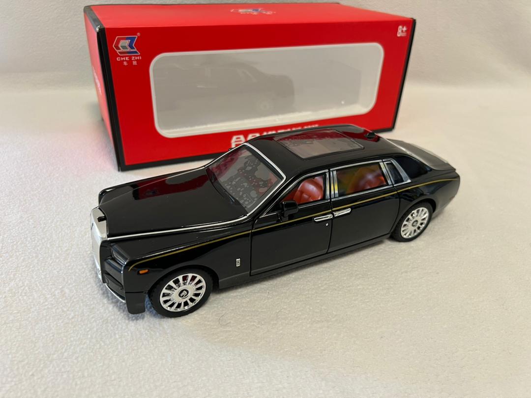1:18 Rolls-Royce Phantom Diecast Model Car – Luxury Alloy Collectible Toy & Kids Gift