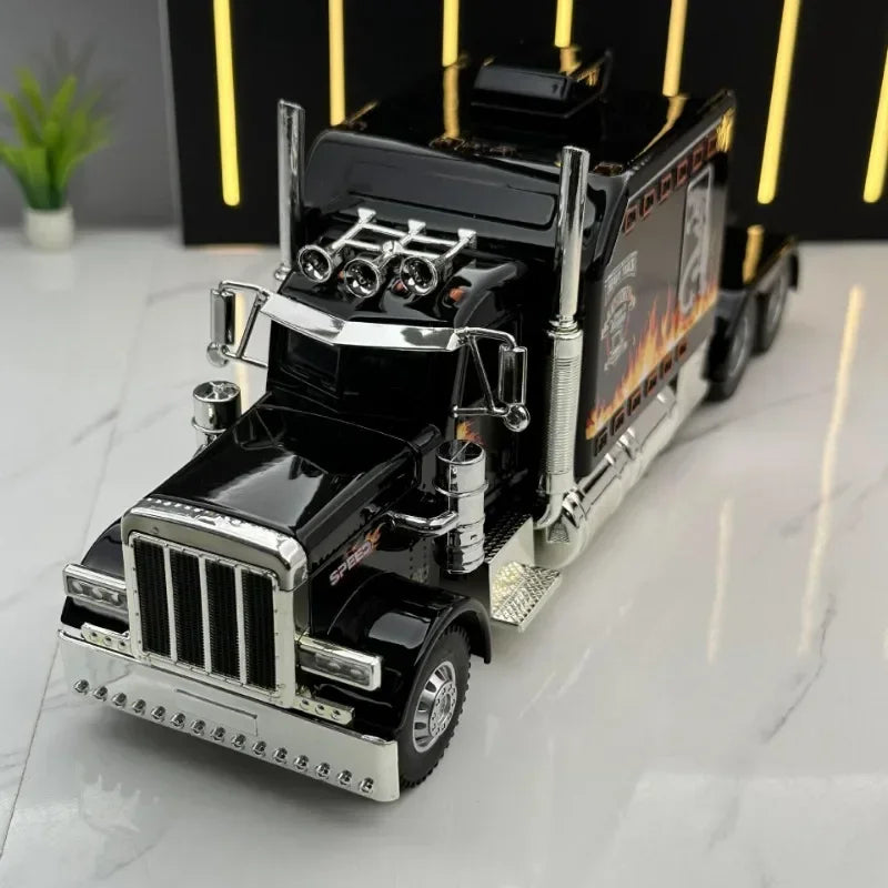 Peterbilt Heavy Truck 389 Model Truck 1:24 Scale Diecast