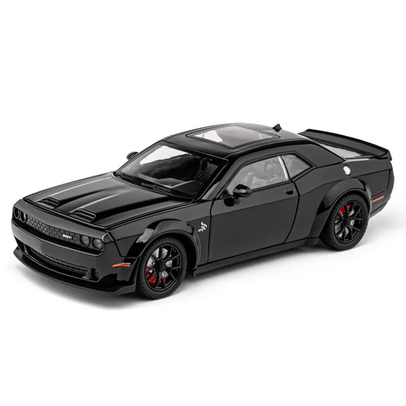 Dodge Challenger Hellcat Alloy 1:24 Diecast Car
