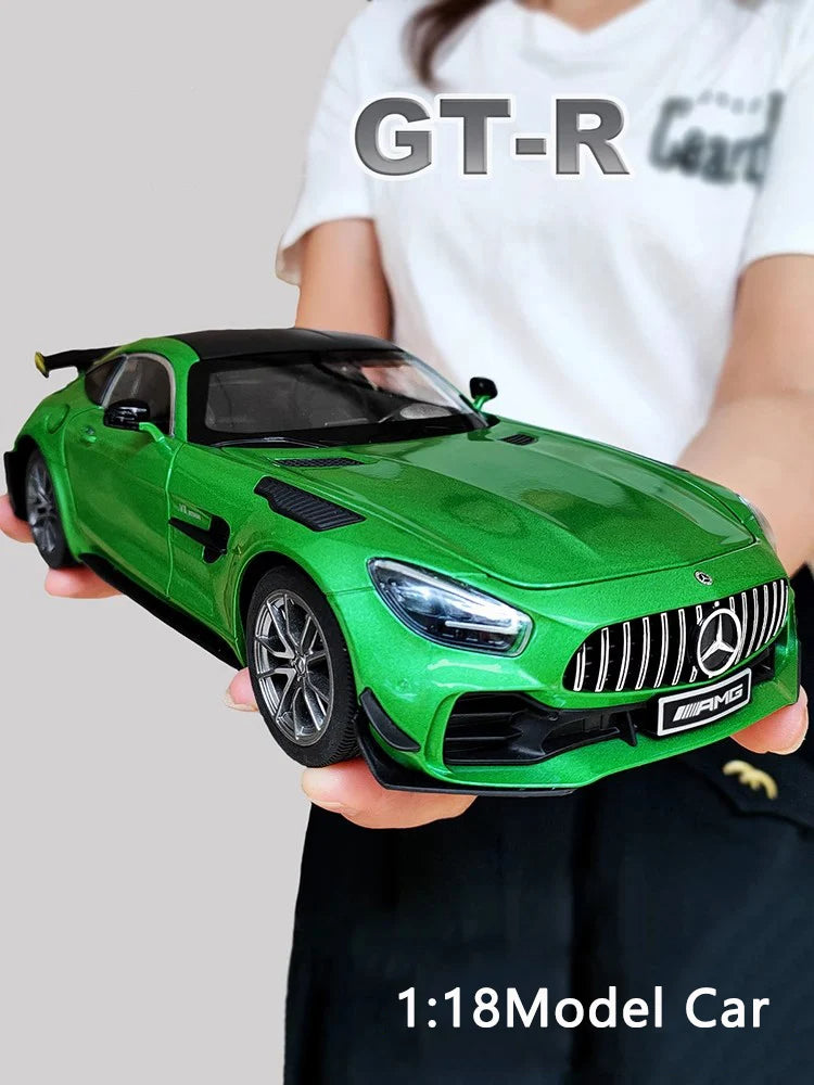 Mercedes AMG GT-R Model Car