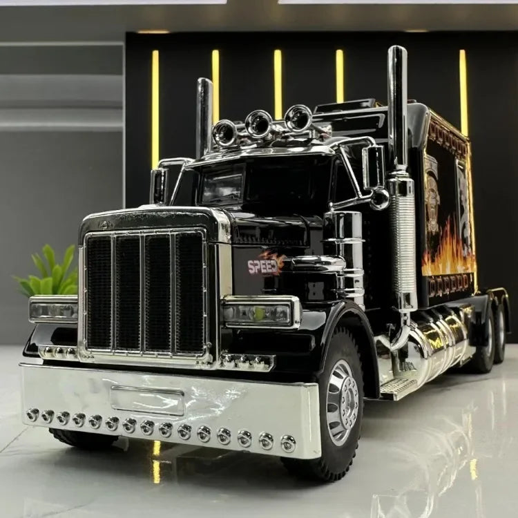 Peterbilt Heavy Truck 389 Model Truck 1:24 Scale Diecast